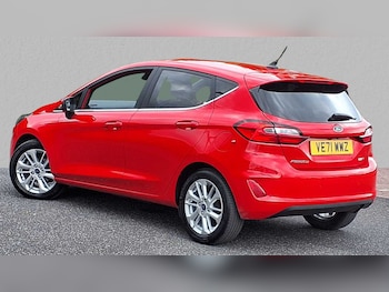 2022 - 1.0 EcoBoost Hybrid mHEV 125 Titanium 5dr