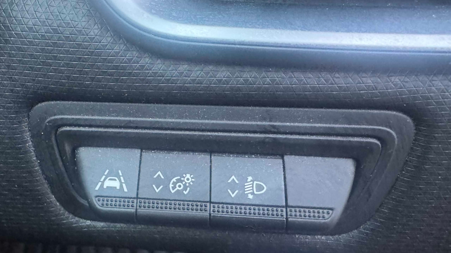 Used Renault Clio 2022 for sale - 76789172: Photo 21