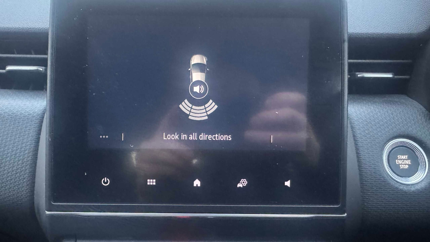 Used Renault Clio 2022 for sale - 76789172: Photo 27