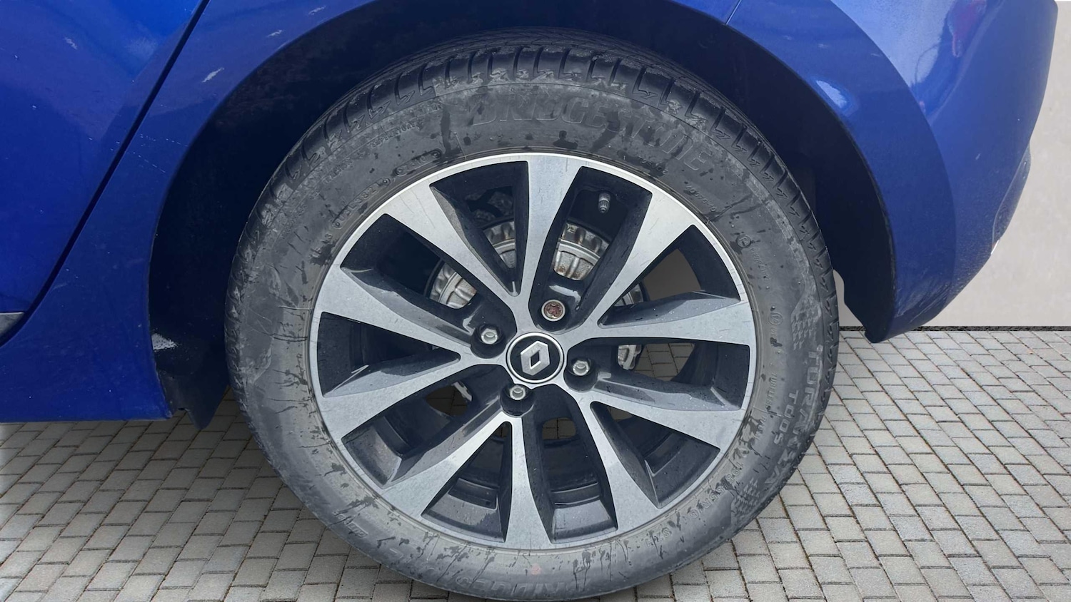 Used Renault Clio 2022 for sale - 76789172: Photo 8