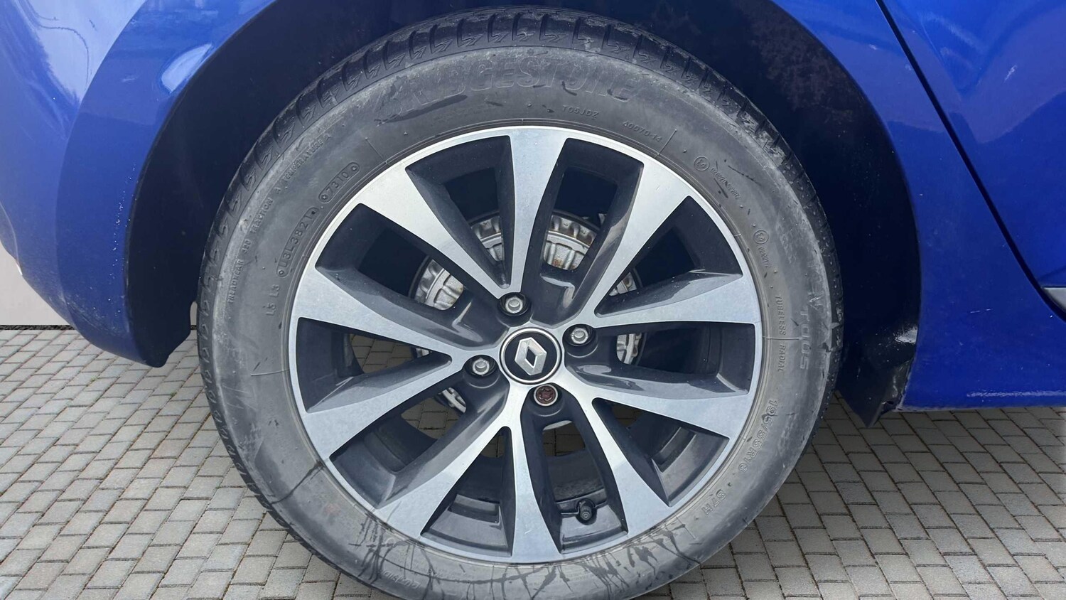 Used Renault Clio 2022 for sale - 76789172: Photo 9