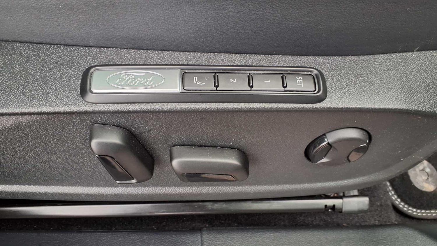 Used Ford Explorer 2024 for sale - 77772101: Photo 22