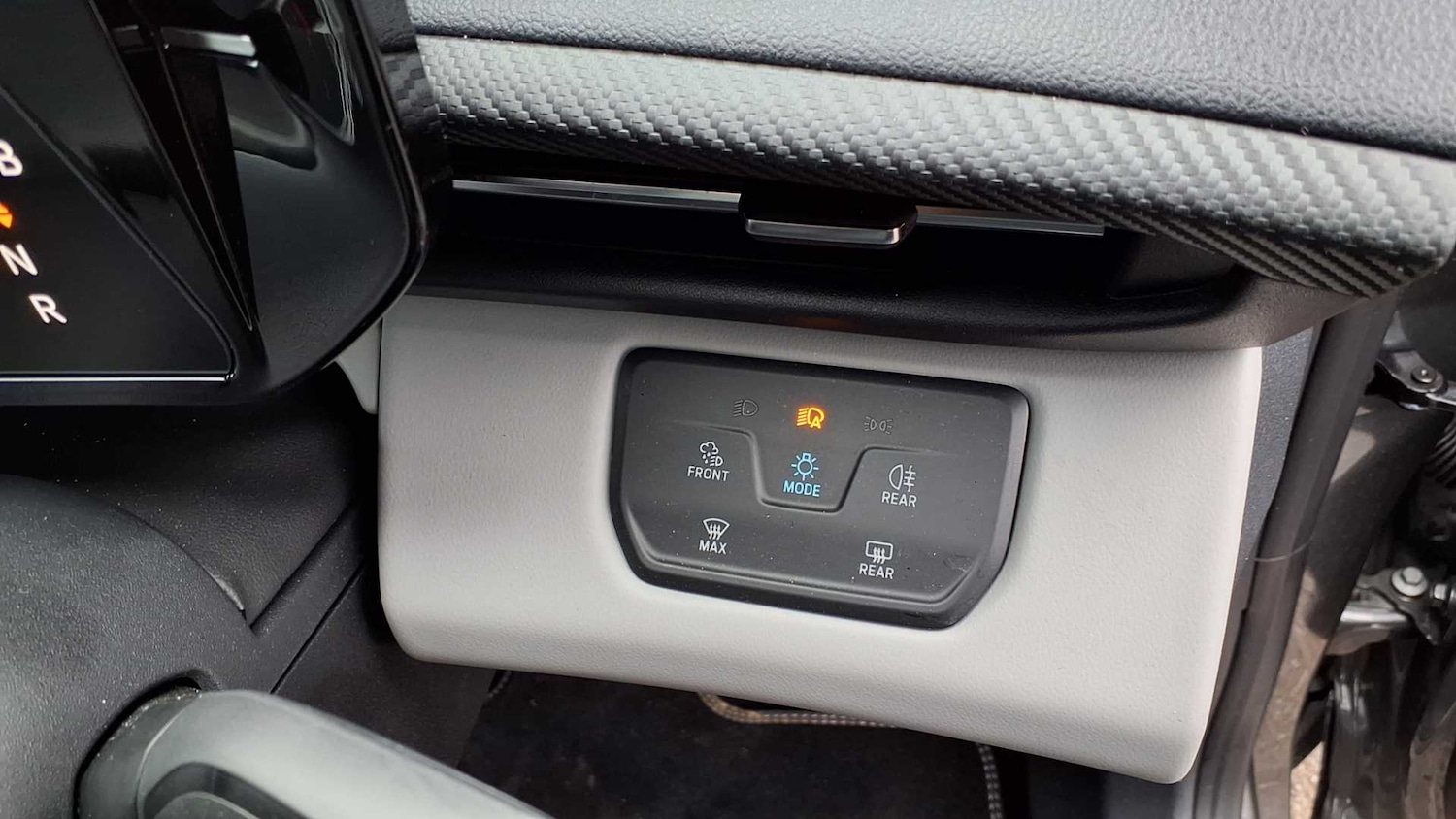 Used Ford Explorer 2024 for sale - 77772101: Photo 24