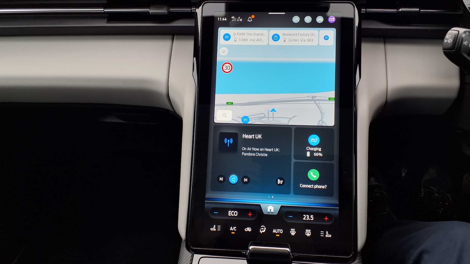 Used Ford Explorer 2024 for sale - 77772101: Photo 30