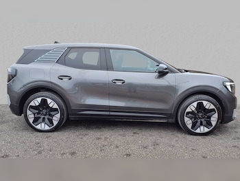 Used Ford Explorer 2024 for sale - 77772101: Photo