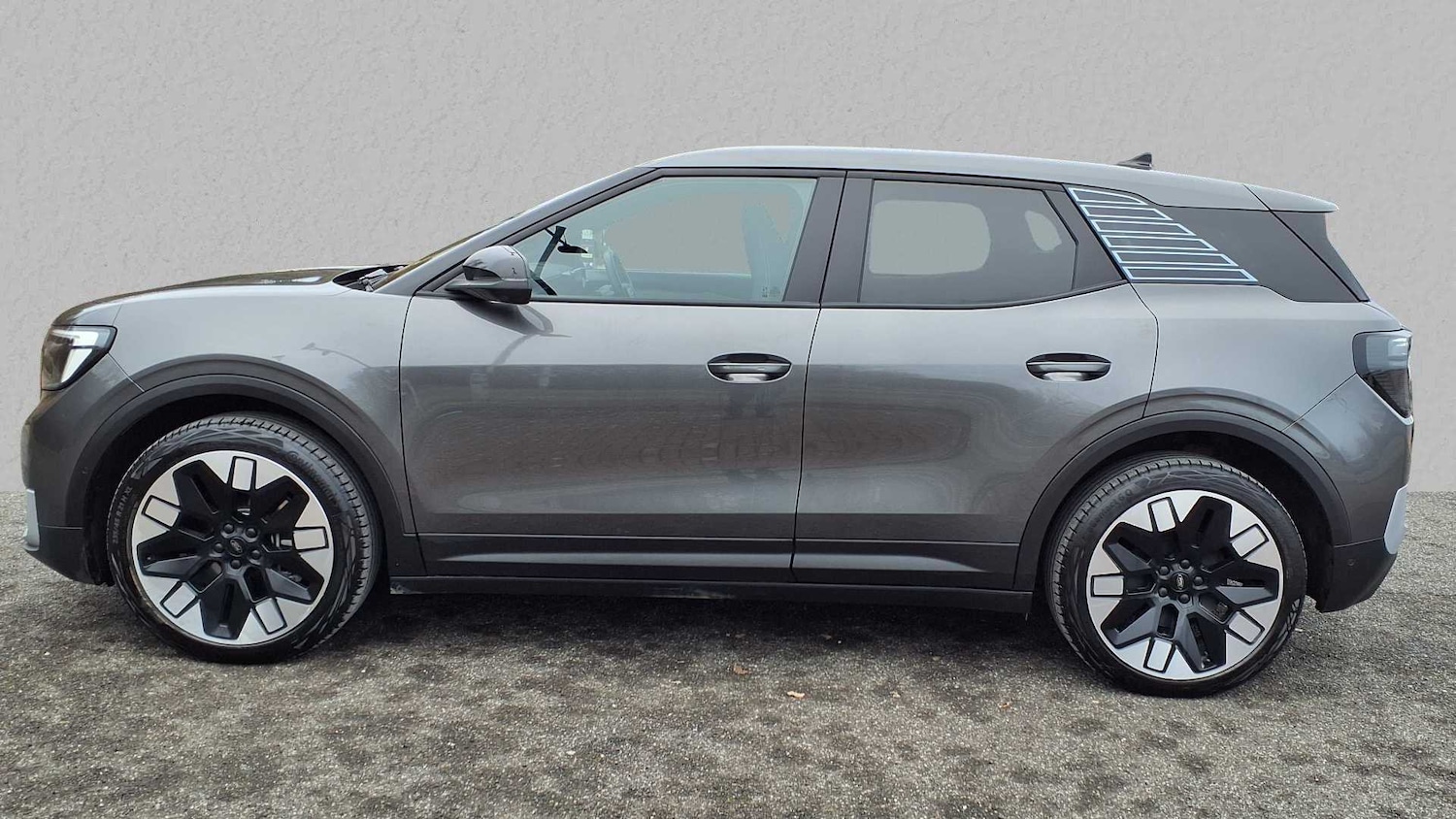 Used Ford Explorer 2024 for sale - 77772101: Photo 4