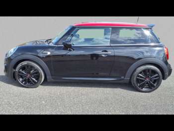 Used MINI Hatch 2019 for sale - 75317042: Photo