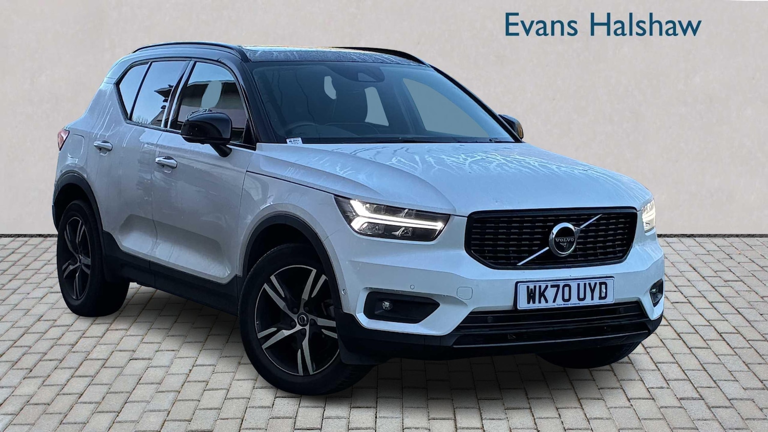 Used Volvo XC40 2020 for sale - 76789263: Photo 1