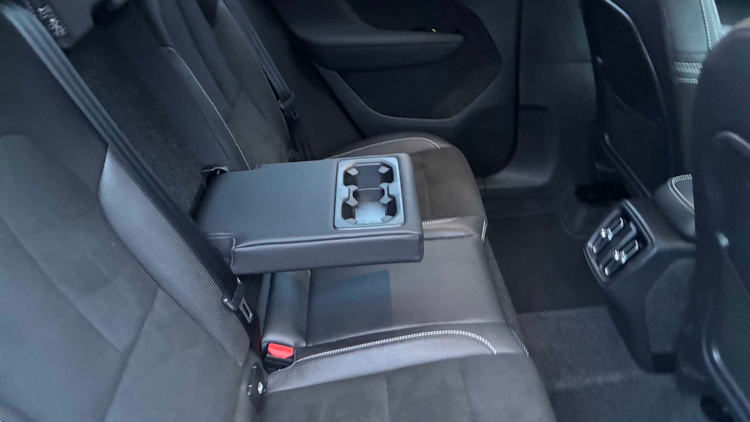 Used Volvo XC40 2020 for sale - 76789263: Photo 10