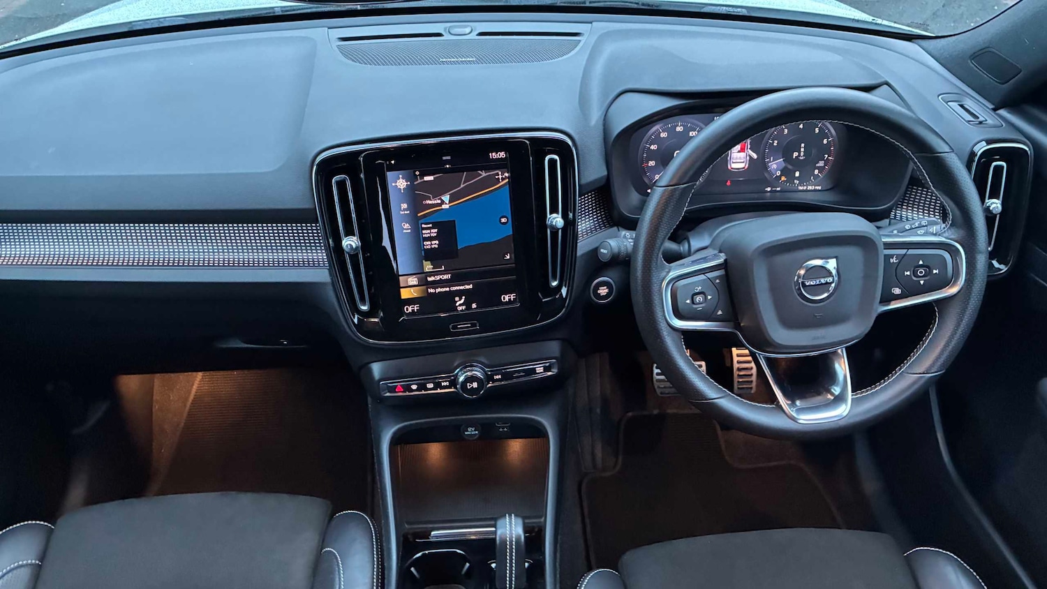 Used Volvo XC40 2020 for sale - 76789263: Photo 13