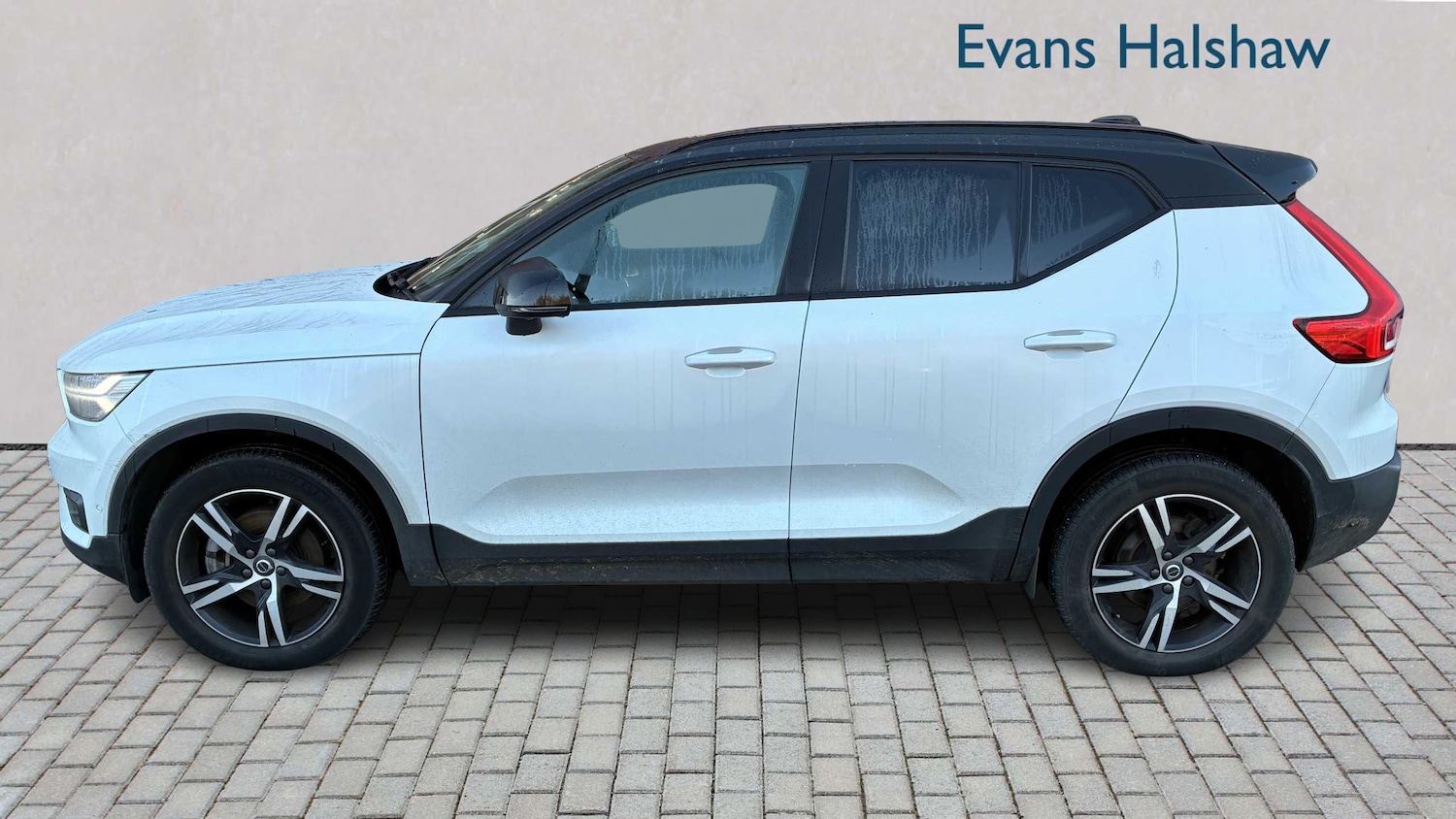 Used Volvo XC40 2020 for sale - 76789263: Photo 5