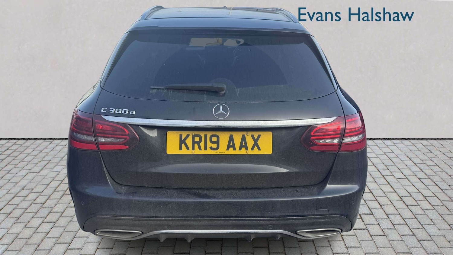 Used Mercedes-Benz C Class 2019 for sale - 77979533: Photo 3