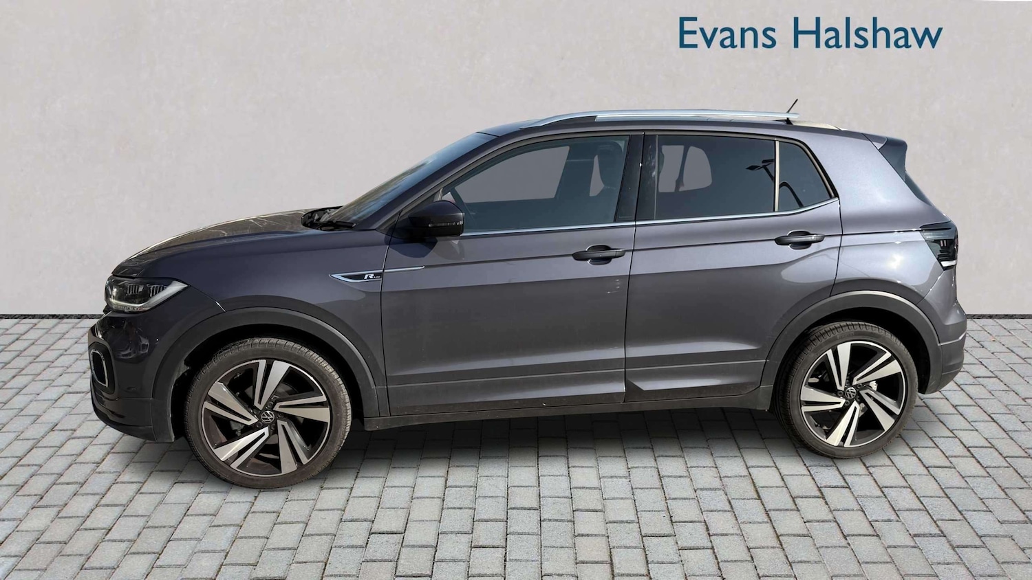 Used Volkswagen T-Cross 2023 for sale - 77772222: Photo 4