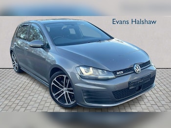 Used Volkswagen Golf 2017 for sale - 77443318: Photo