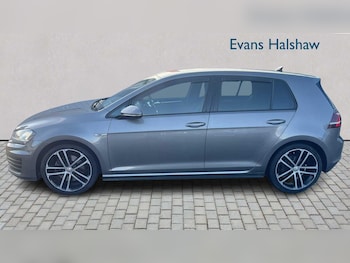 Used Volkswagen Golf 2017 for sale - 77443318: Photo