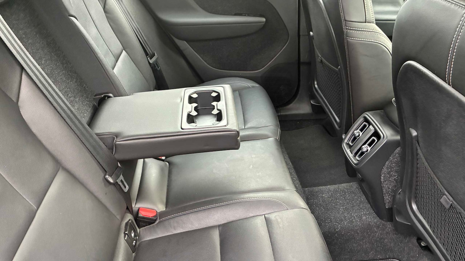 Used Volvo XC40 2020 for sale - 76636697: Photo 10