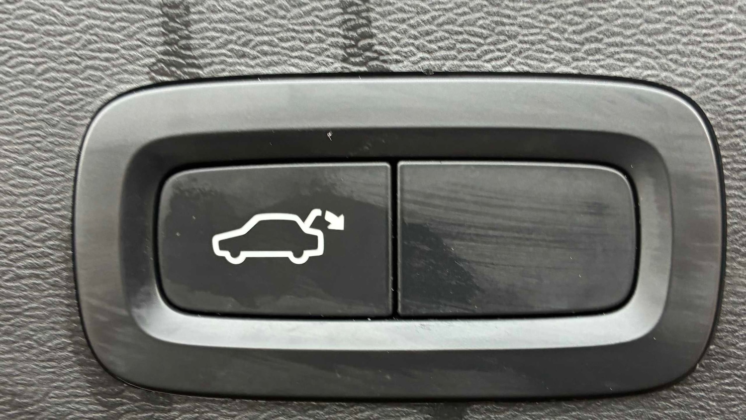 Used Volvo XC40 2020 for sale - 76636697: Photo 8