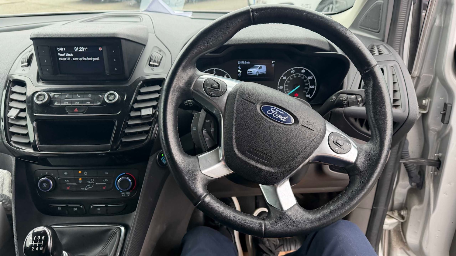 Used Ford Transit Connect 2023 for sale - 77615558: Photo 12