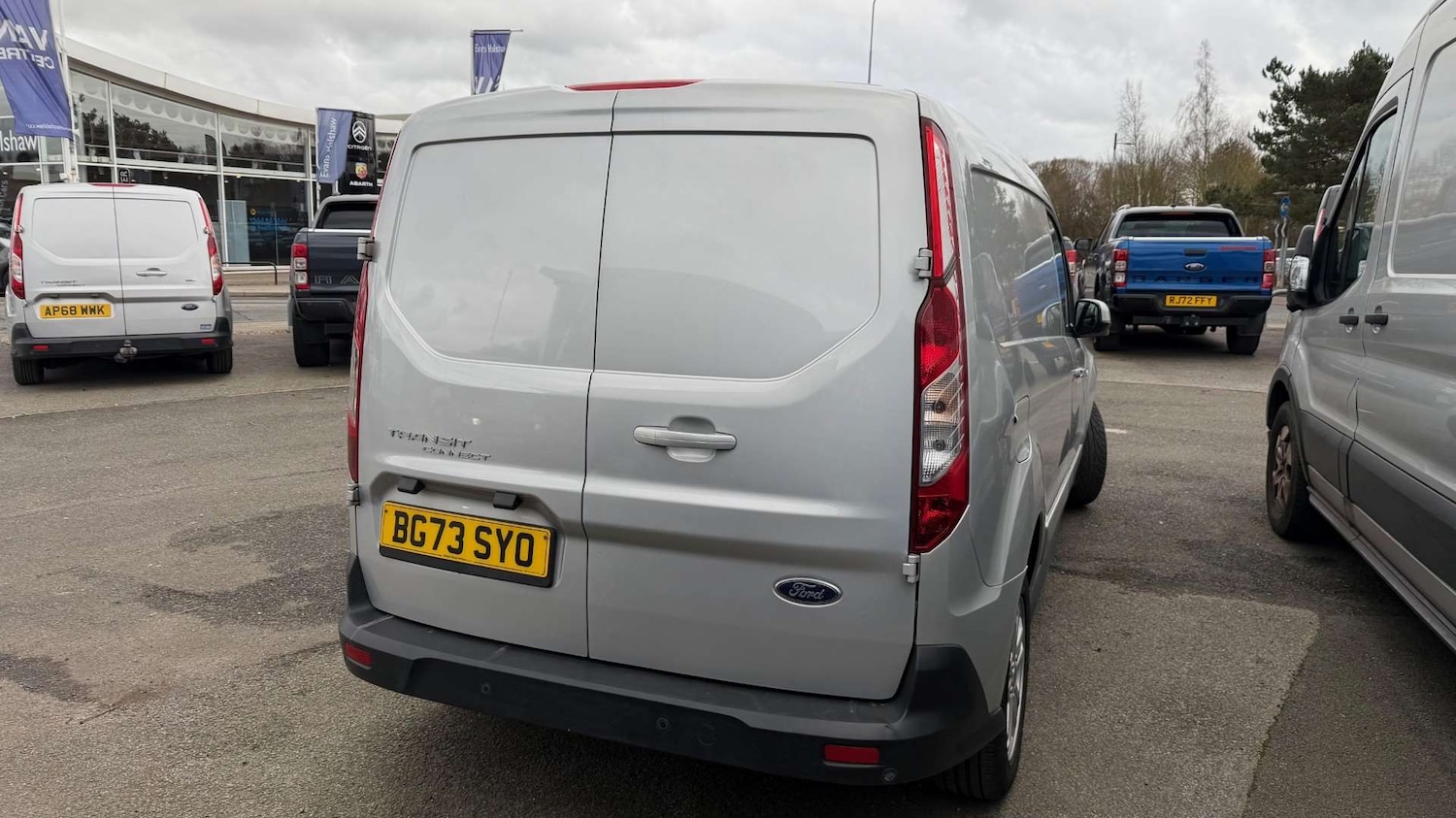 Used Ford Transit Connect 2023 for sale - 77615558: Photo 4