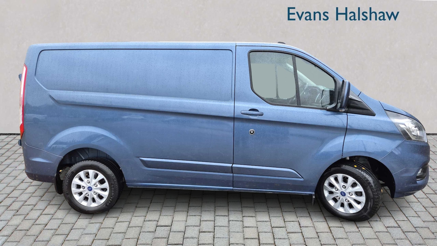 Used Ford Transit Custom 2021 for sale - 76718257: Photo 2
