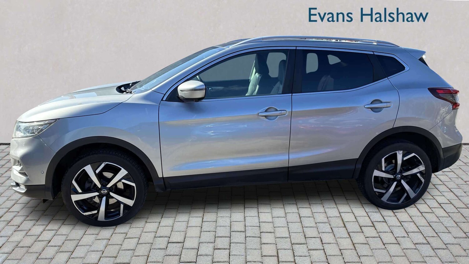 Used Nissan Qashqai 2018 for sale - 77979613: Photo 5