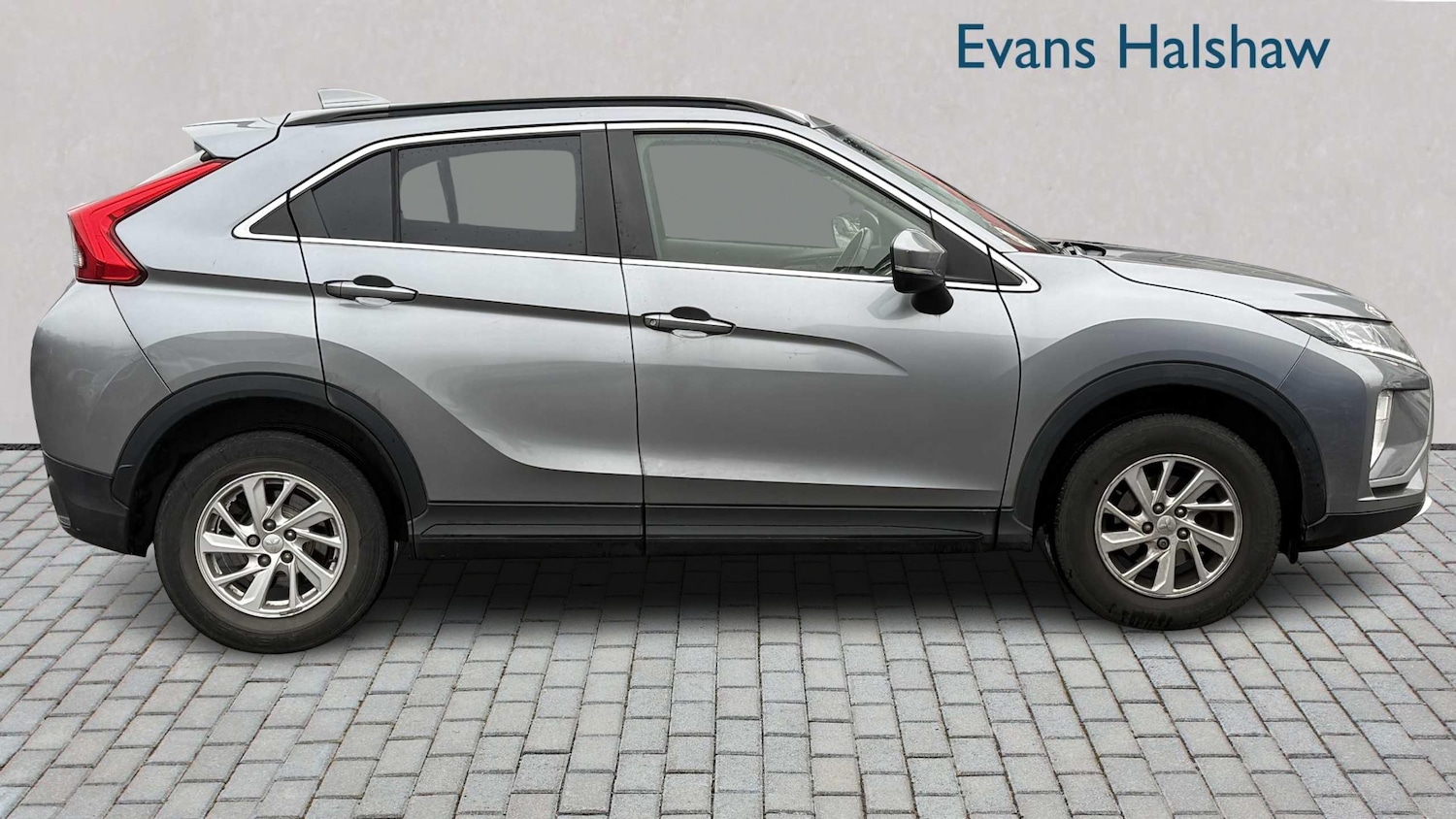 Used Mitsubishi Eclipse Cross 2018 for sale - 77333872: Photo 4