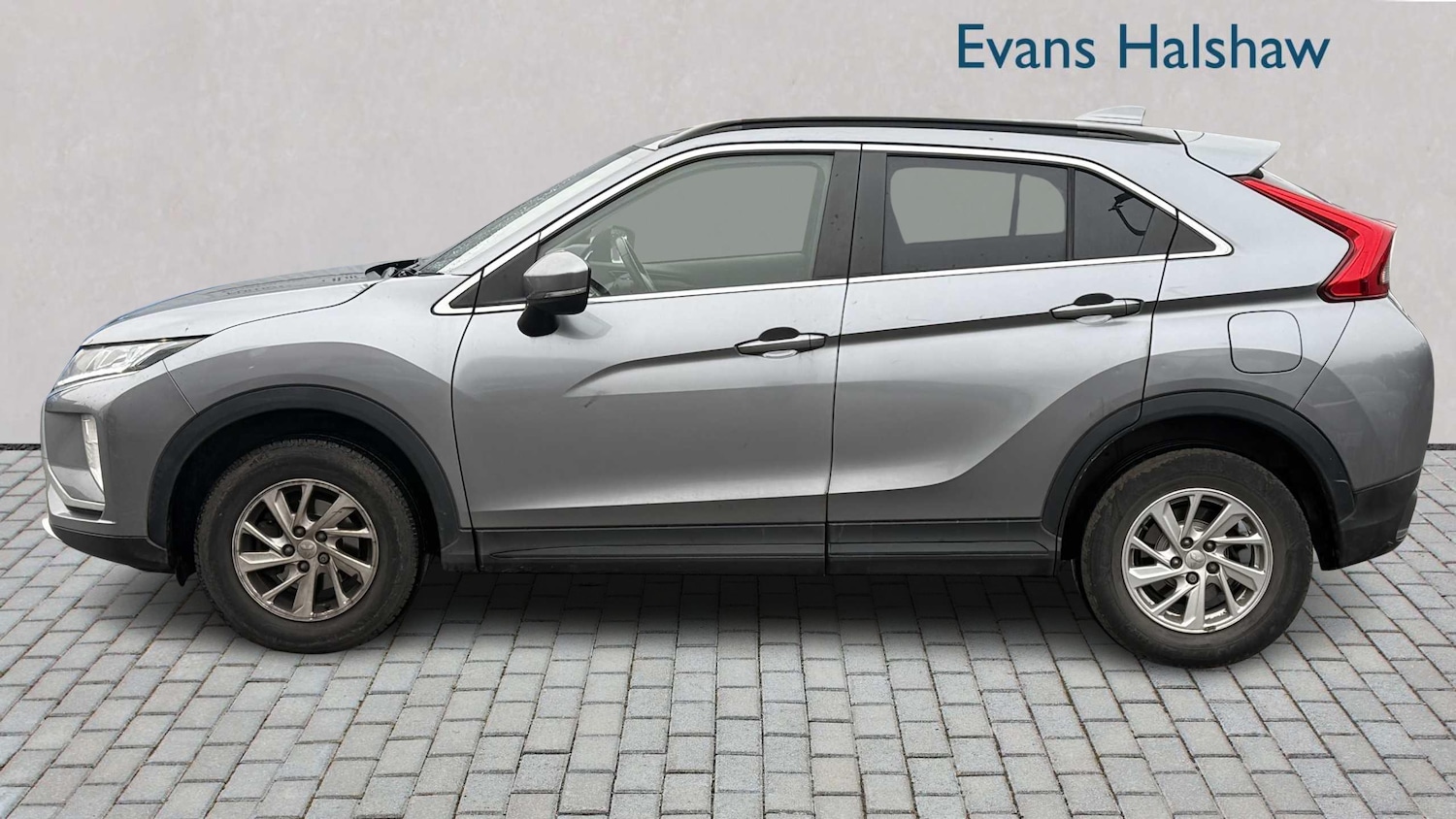 Used Mitsubishi Eclipse Cross 2018 for sale - 77333872: Photo 6