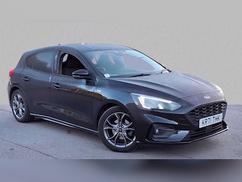 Used Ford Focus 2021 for sale - 75903598: Photo