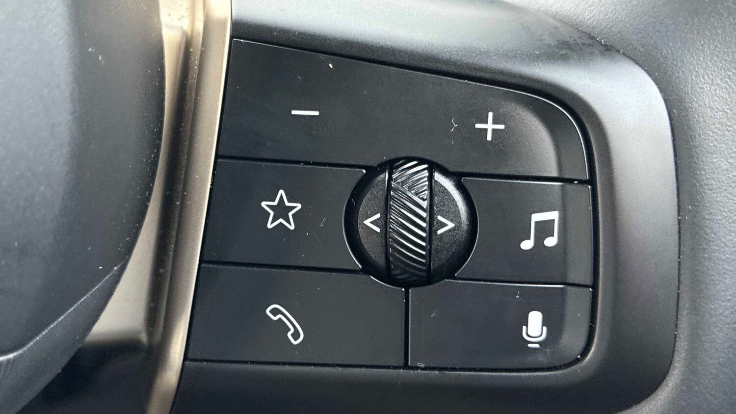 Used MINI Cooper 2024 for sale - 76718074: Photo 32