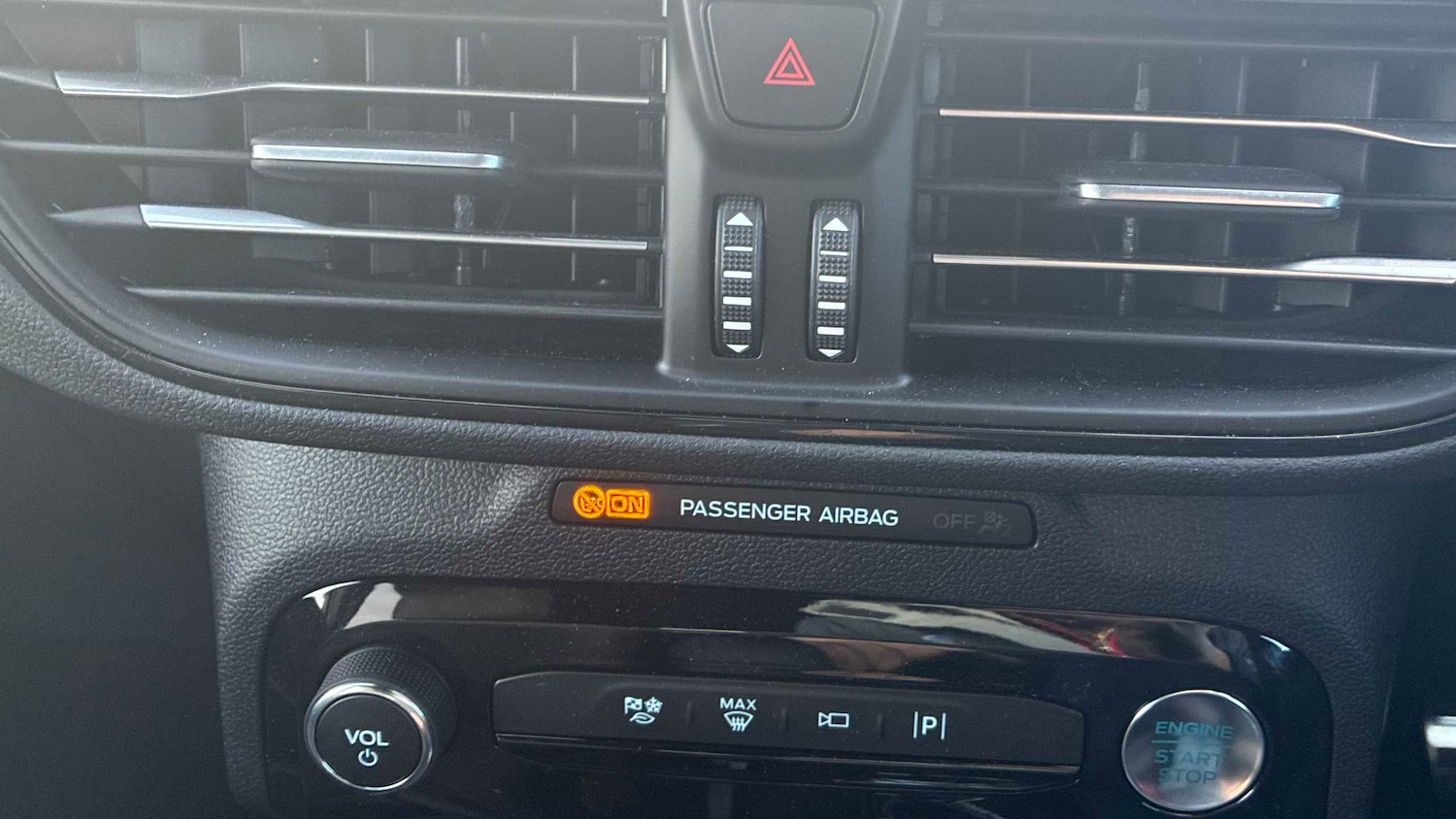 Used Ford Kuga 2025 for sale - 77134971: Photo 24