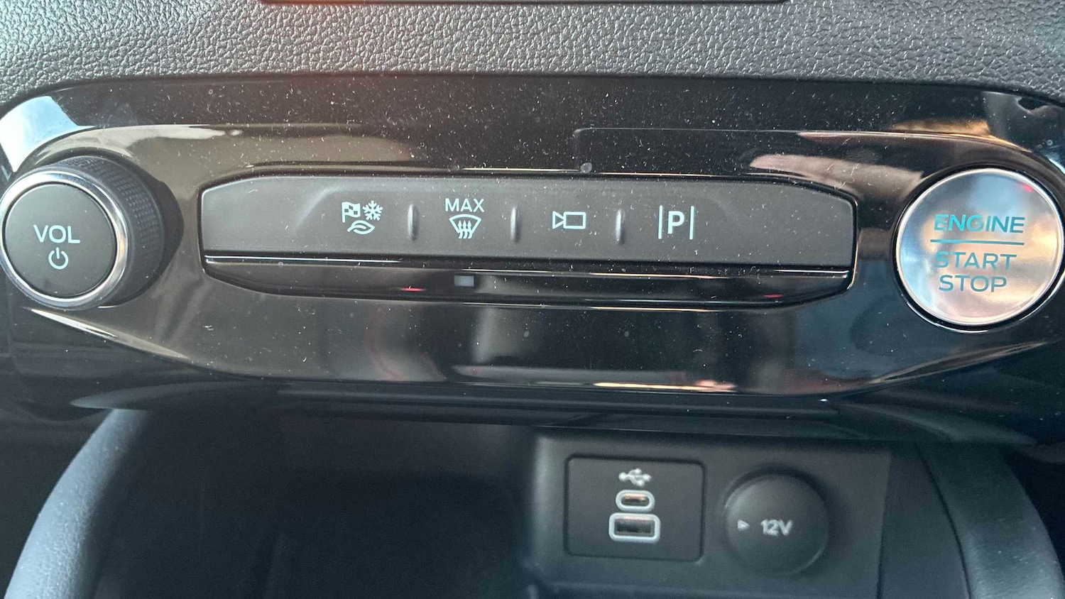 Used Ford Kuga 2025 for sale - 77134971: Photo 25