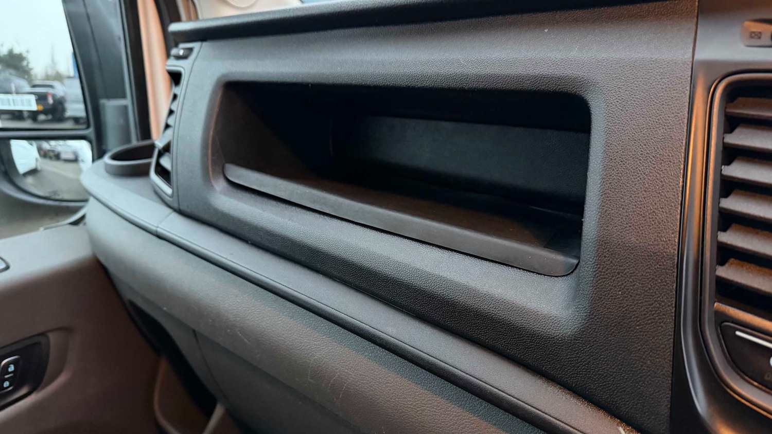 Used Ford Transit 2019 for sale - 76902302: Photo 9