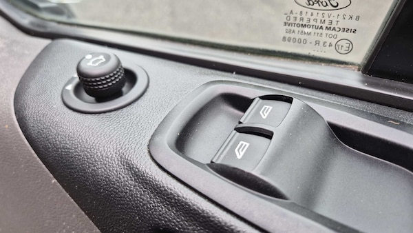 Used Ford Transit Custom 2021 for sale - 75679780: Photo 23