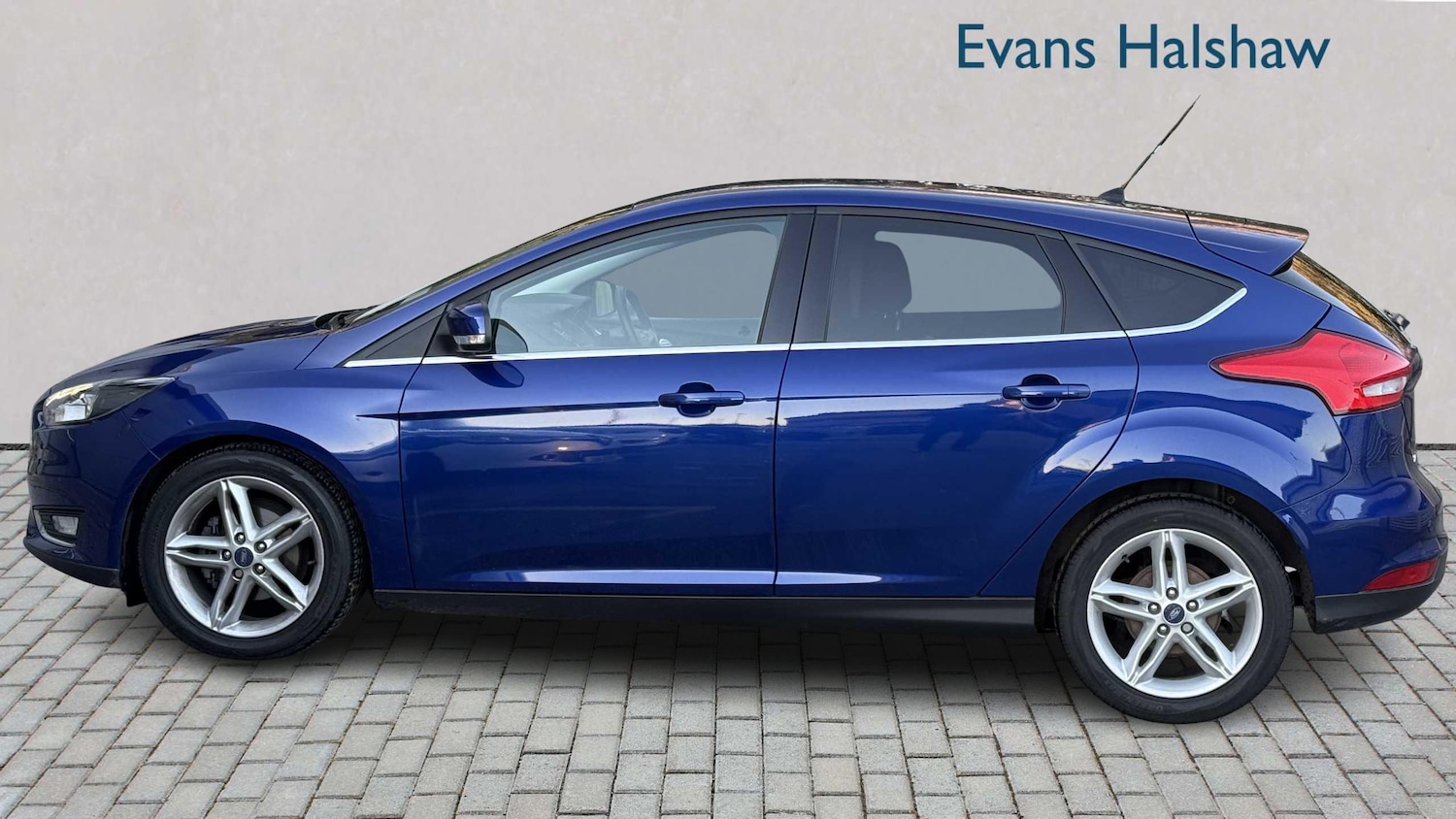 Used Ford Focus 2015 for sale - 76774333: Photo 6