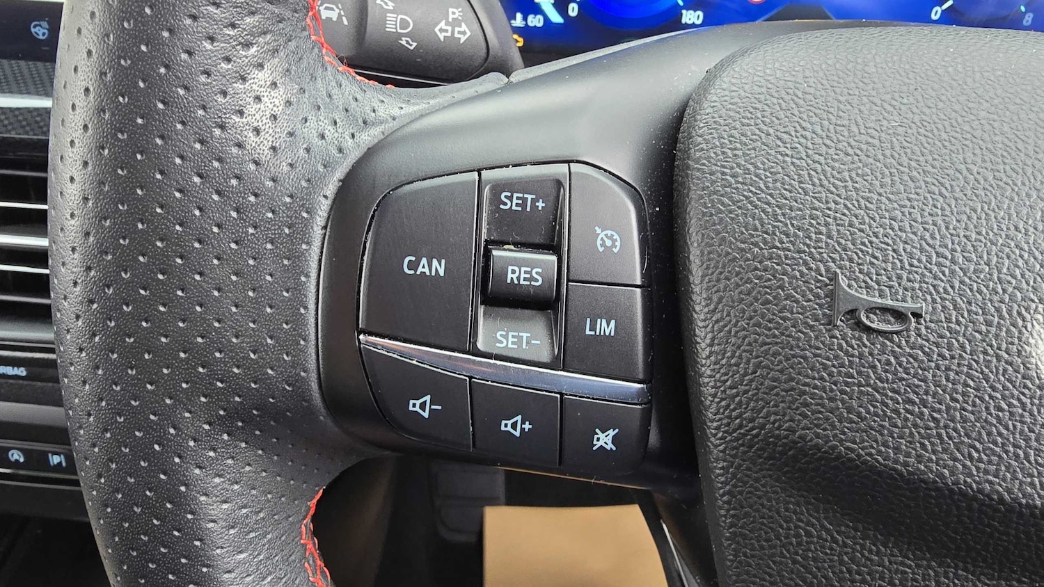 Used Ford Focus 2022 for sale - 75981241: Photo 24