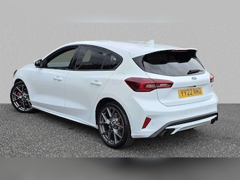 Used Ford Focus 2022 for sale - 75981241: Photo 2