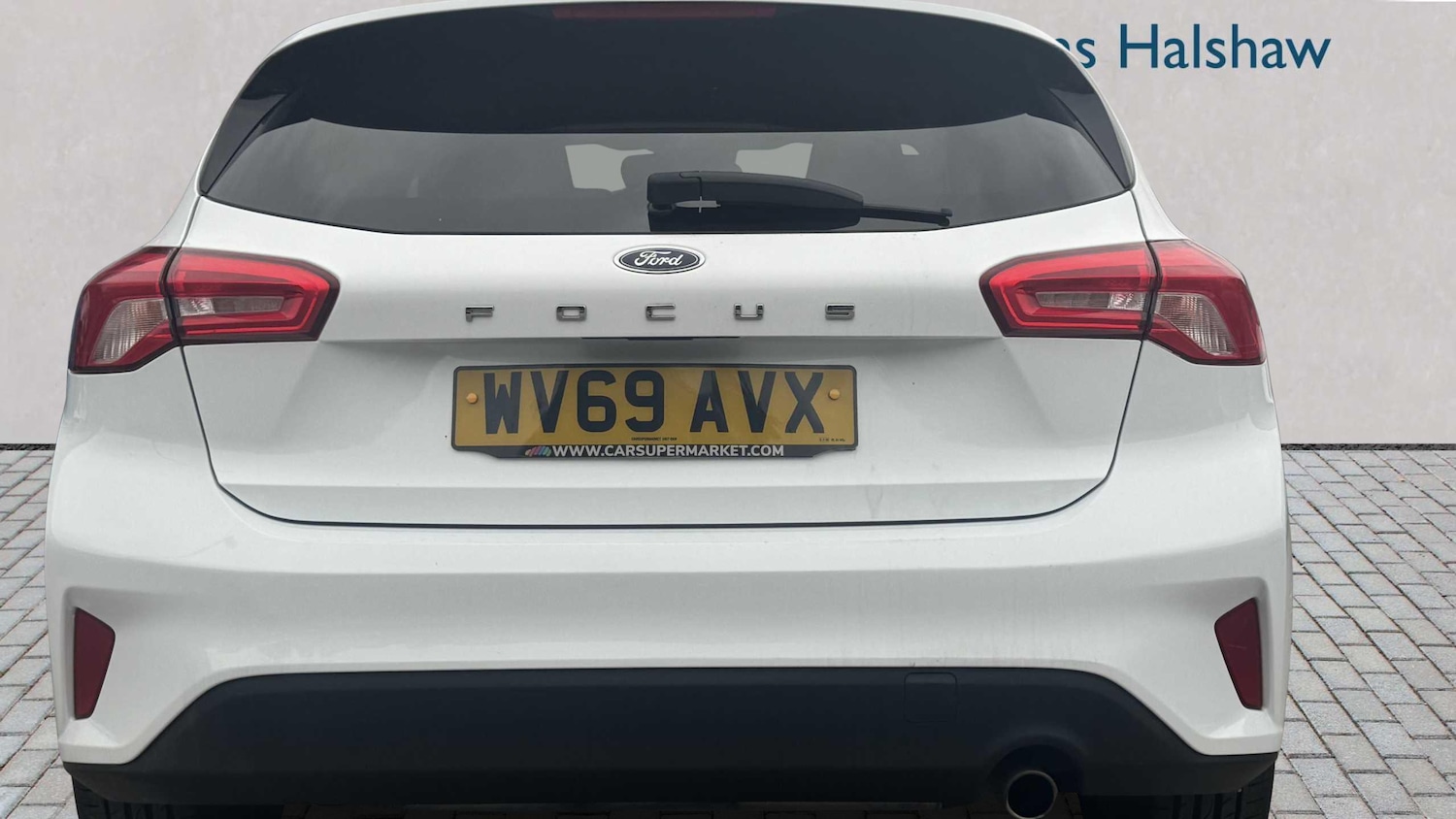 Used Ford Focus 2019 for sale - 76401408: Photo 3