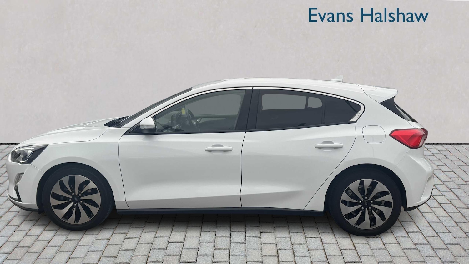 Used Ford Focus 2019 for sale - 76401408: Photo 5