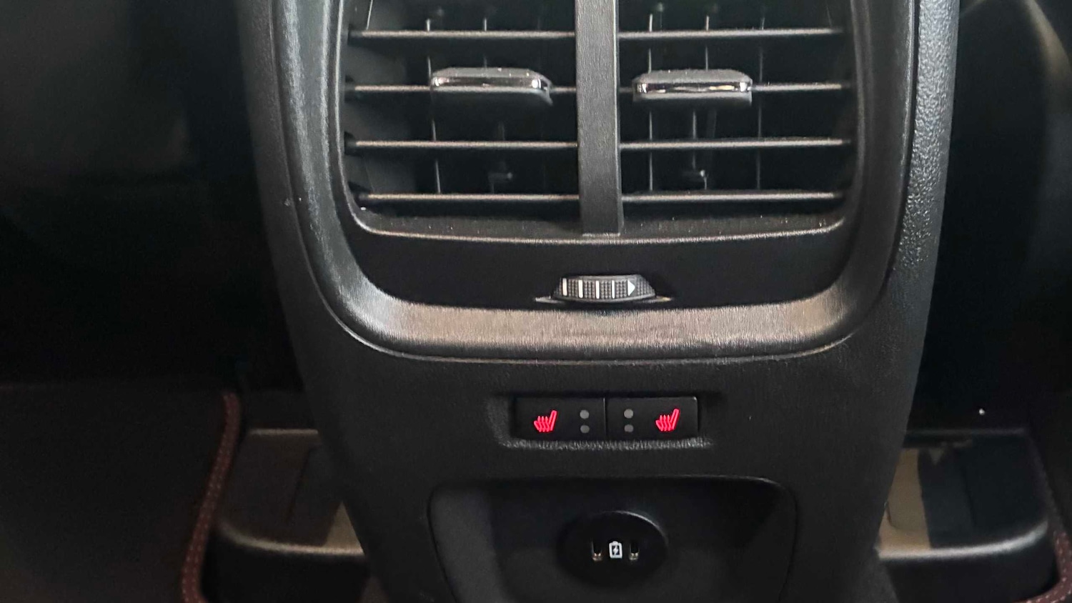 Used Ford Kuga 2024 for sale - 76789421: Photo 10