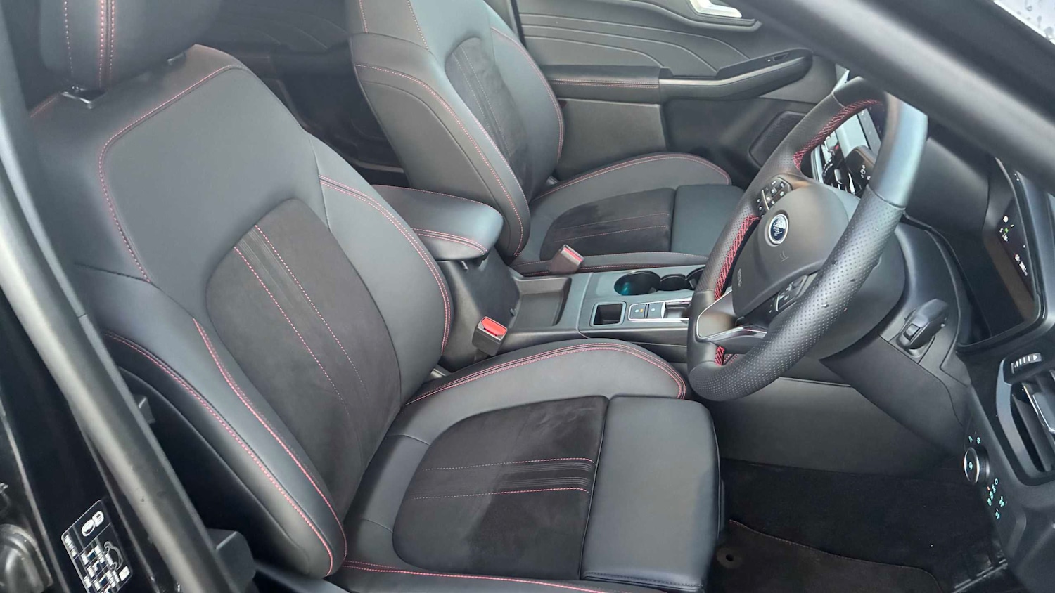 Used Ford Kuga 2024 for sale - 76789421: Photo 15