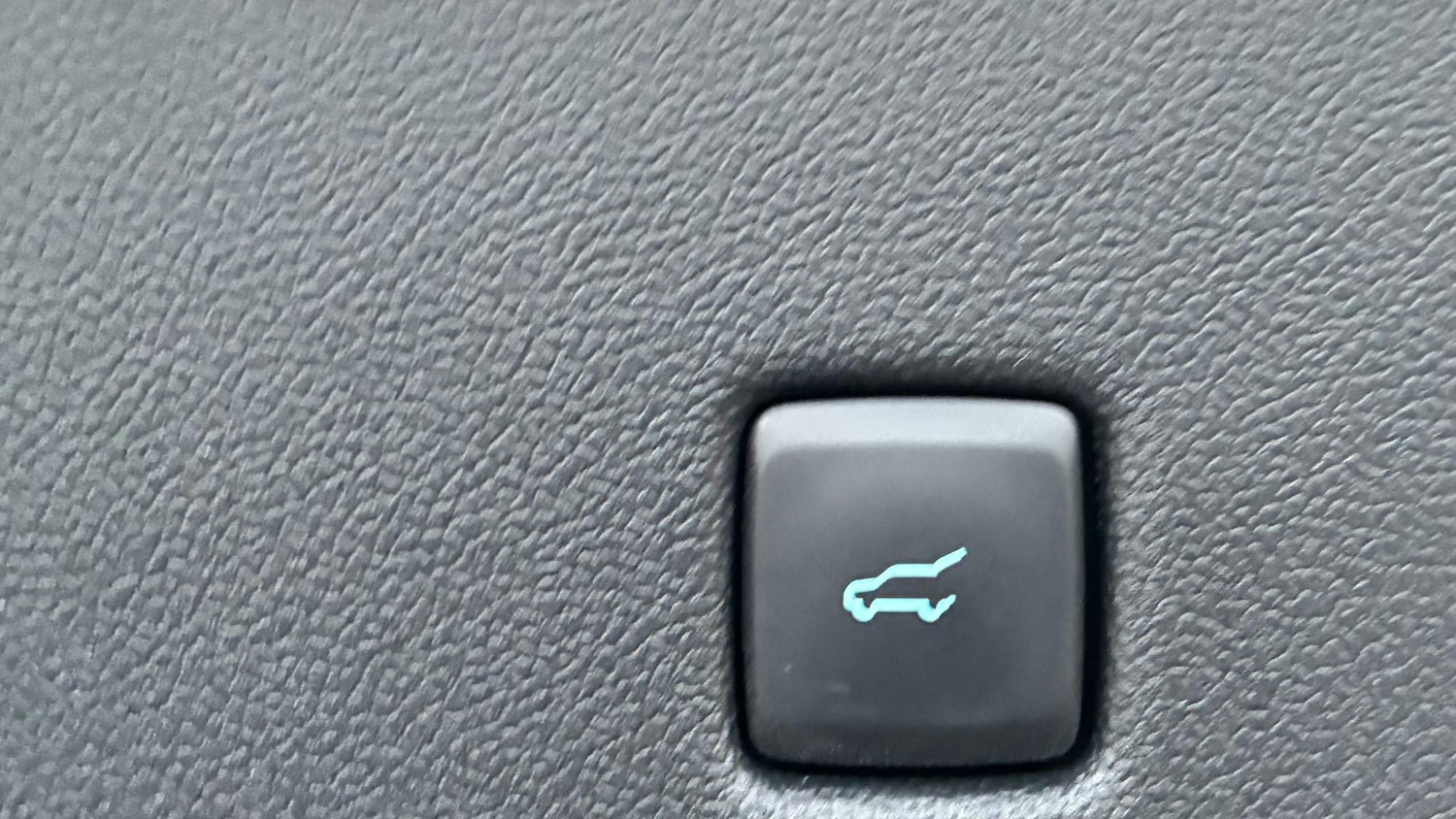 Used Ford Kuga 2024 for sale - 76789421: Photo 8