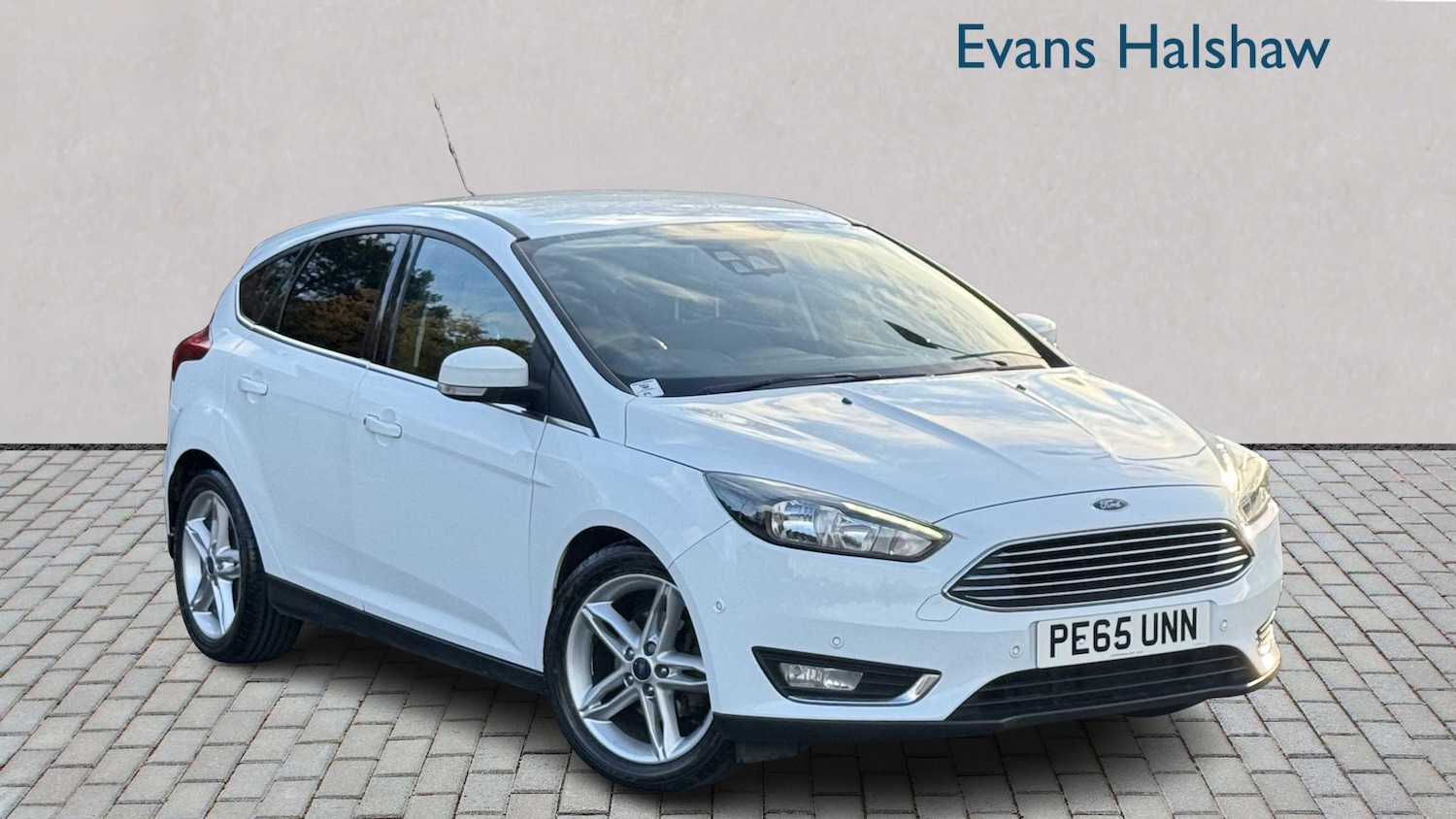 Used Ford Focus 2015 for sale - 76373770: Photo 1