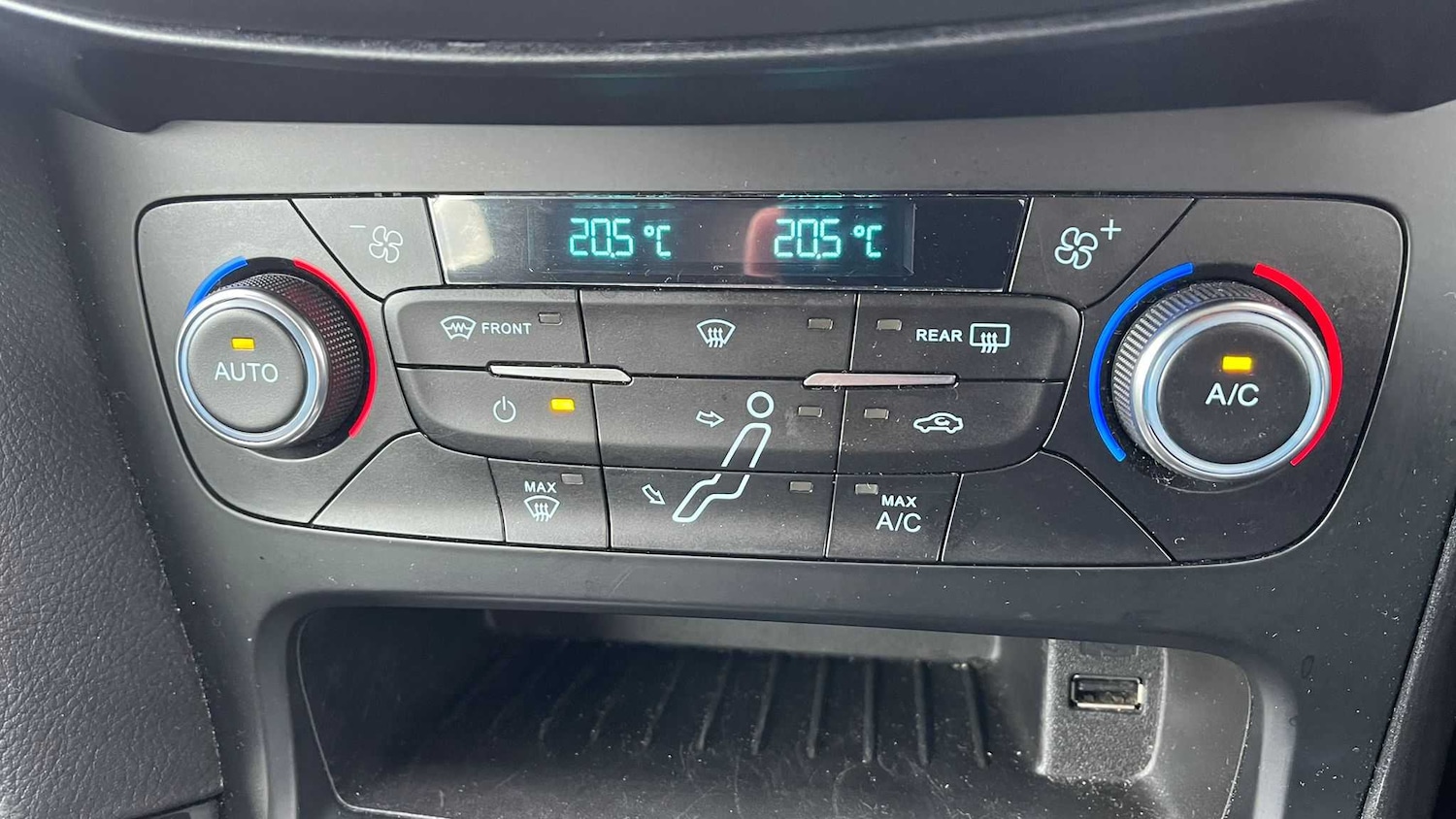 Used Ford Focus 2017 for sale - 77500348: Photo 29