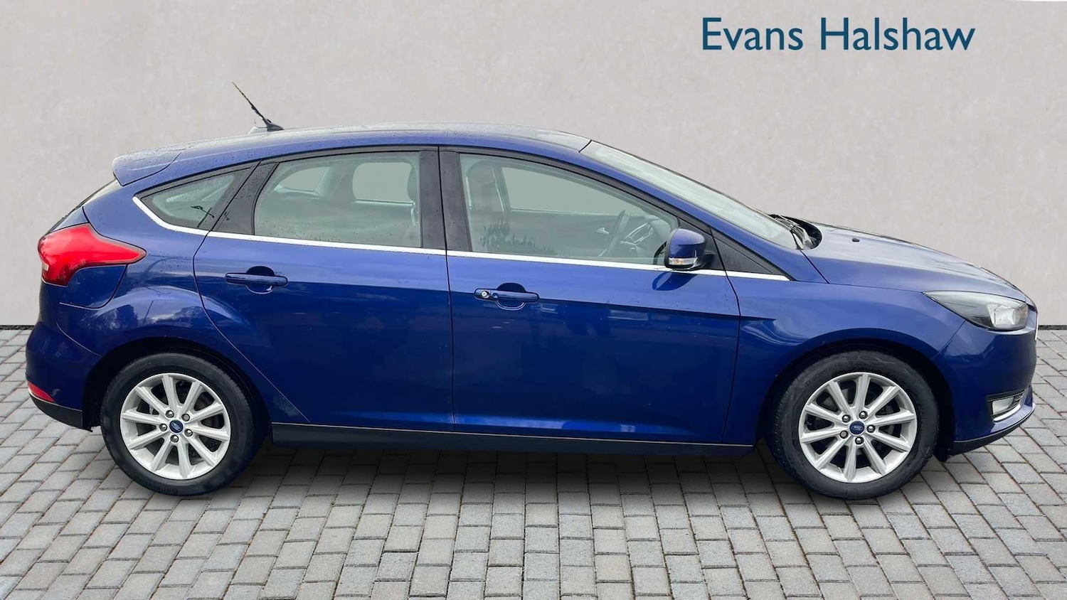 Used Ford Focus 2017 for sale - 77500348: Photo 3