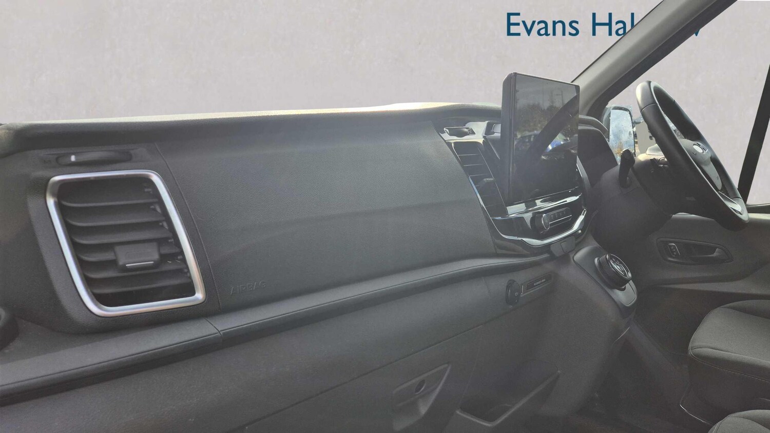 Used Ford Transit 2024 for sale - 76286419: Photo 24