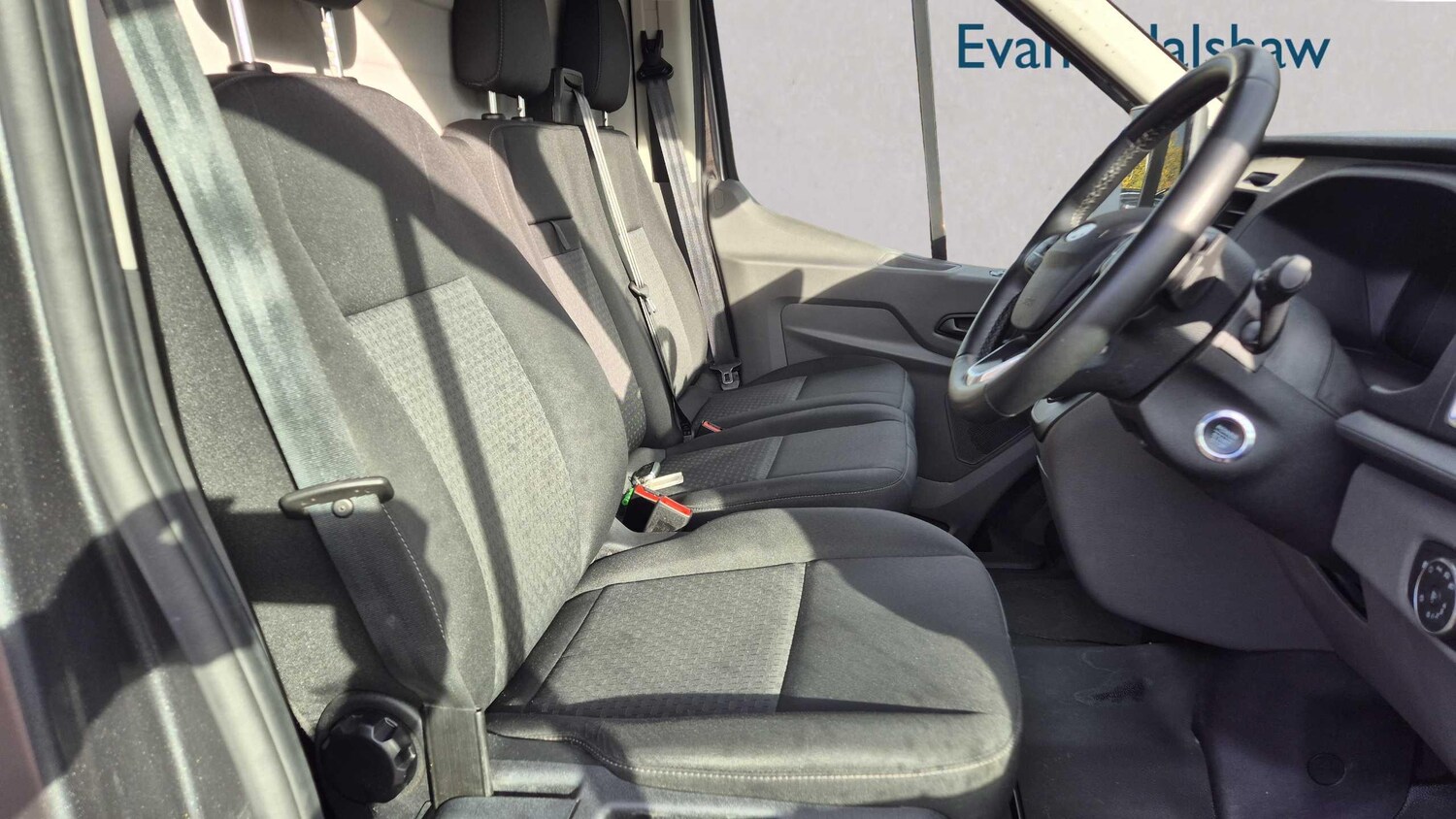 Used Ford Transit 2024 for sale - 76286419: Photo 26