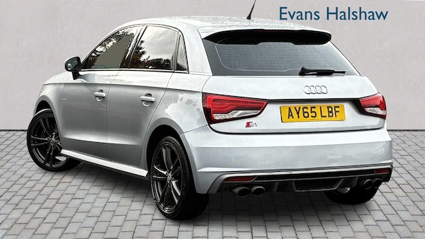 Used Audi A1 2015 for sale - 76286467: Photo 2