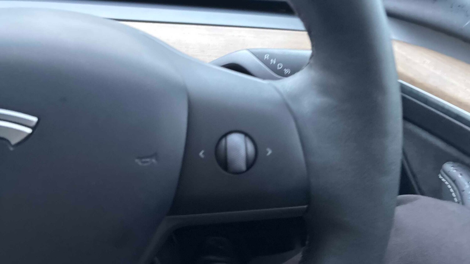 Used Tesla Model 3 2021 for sale - 76732306: Photo 26