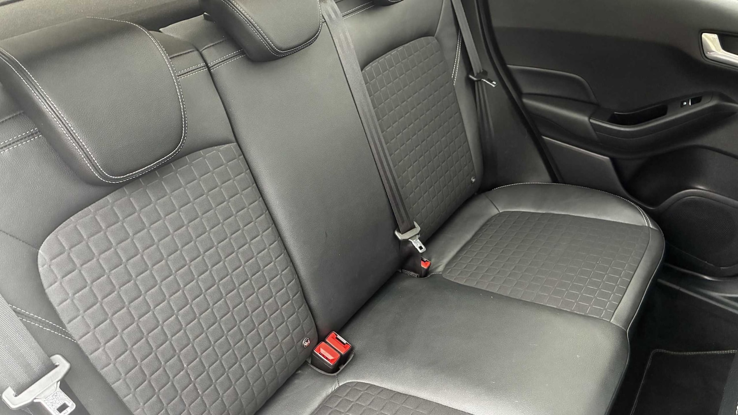 Used Ford Fiesta 2018 for sale - 76390658: Photo 8