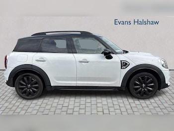Used MINI Countryman 2019 for sale - 76381753: Photo